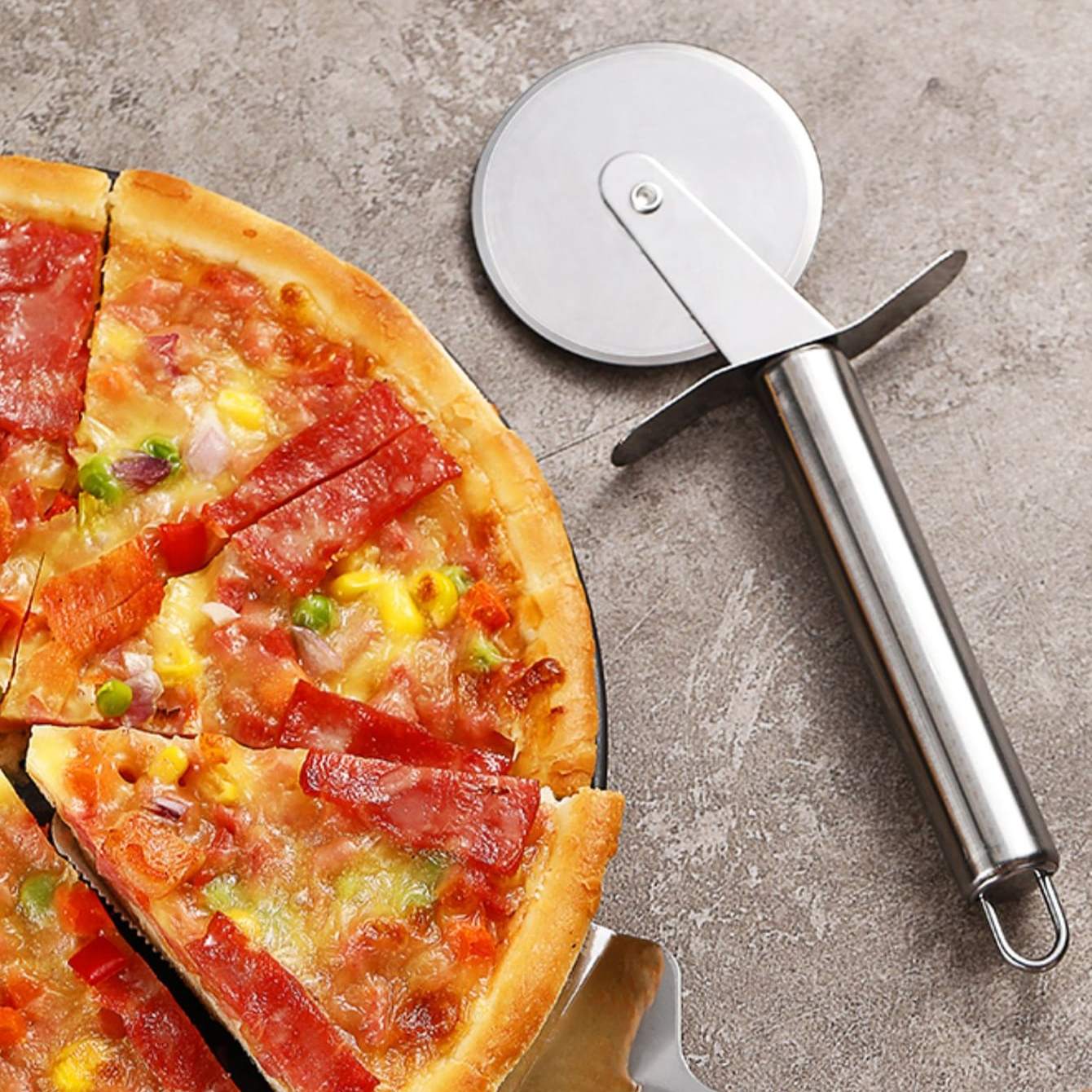 ROLLCUTA – Rustfrit Stål Pizzaskæreværktøj med Hjul