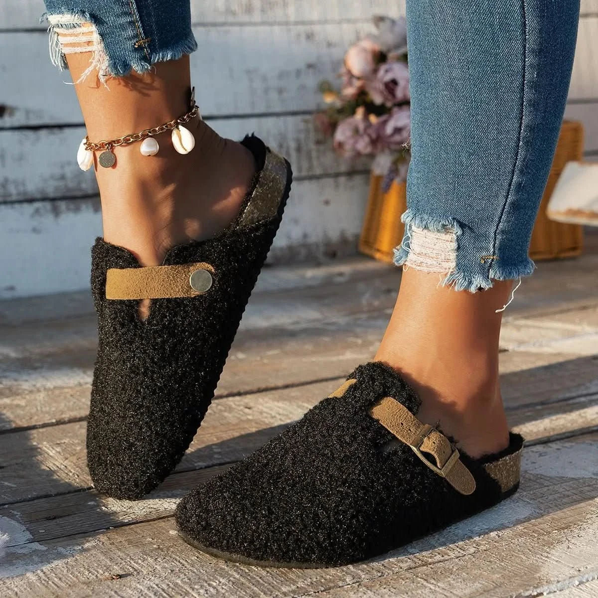 HEATWOOL - Cozy Sheep's Wool Slippers for Comfortable Indoor Wear 9