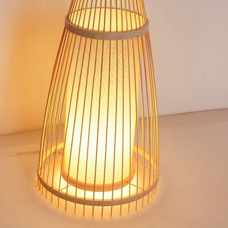 COTTAGERAY – Hut Floor Lamp for Refined Interior Accents