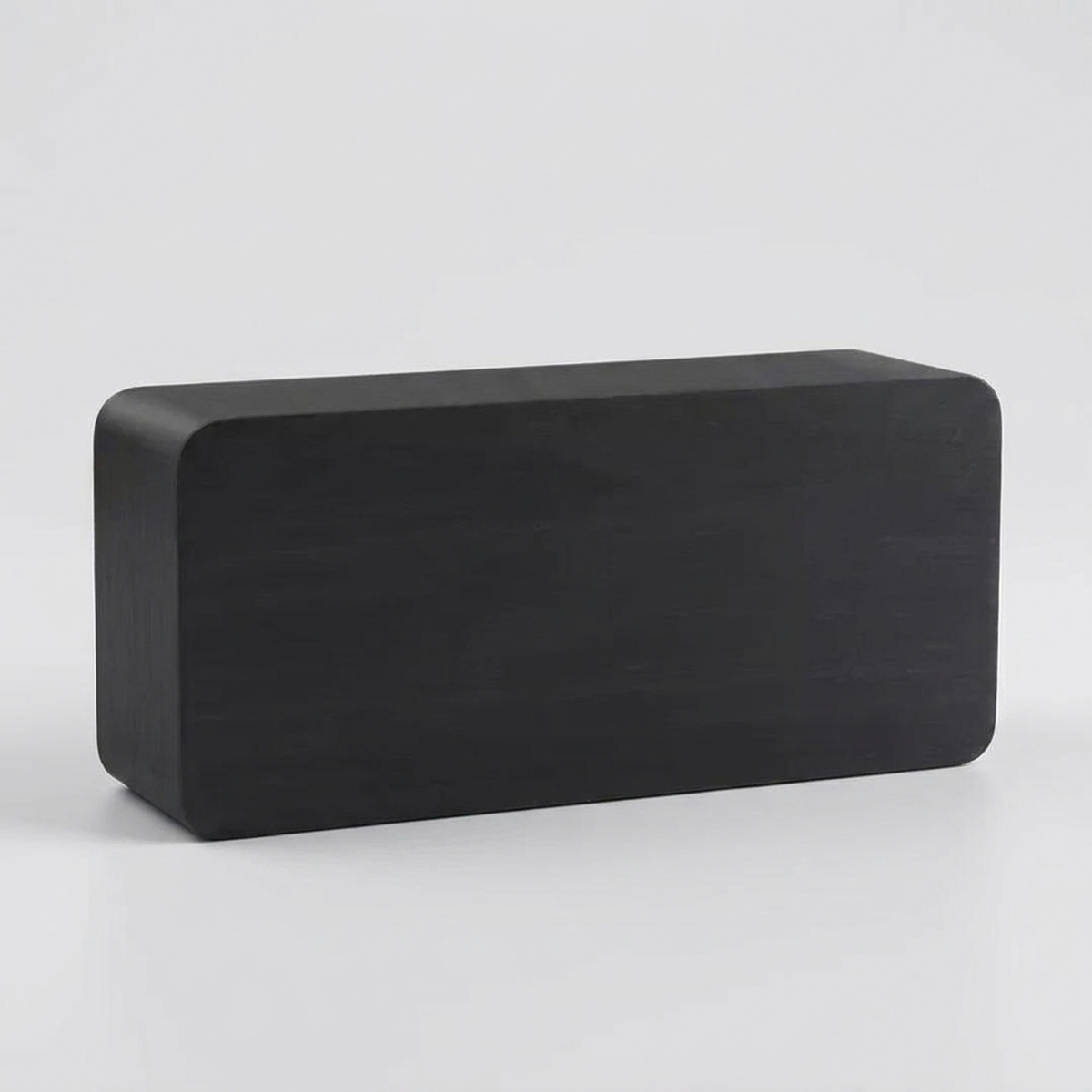 ITERPUB::cold-faironto-16064643825994::04-variant-black-block-shape