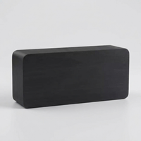 ITERPUB::cold-faironto-16064643825994::04-variant-black-block-shape