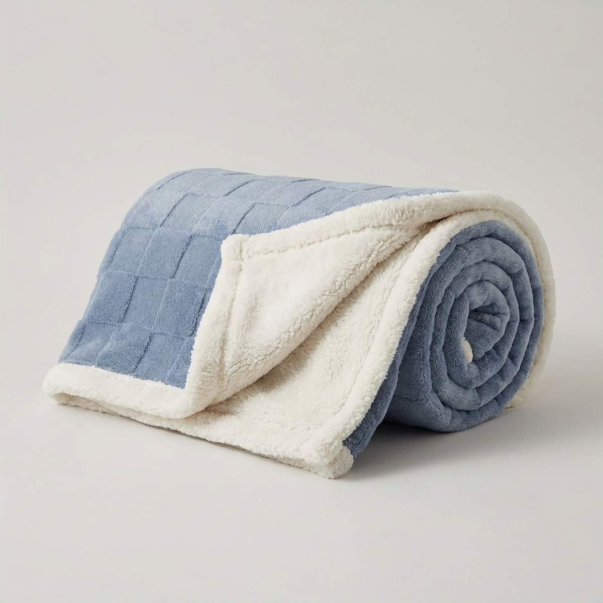 ITERPUB::cold-faironto-16066472673610::04-variant-misty-blue