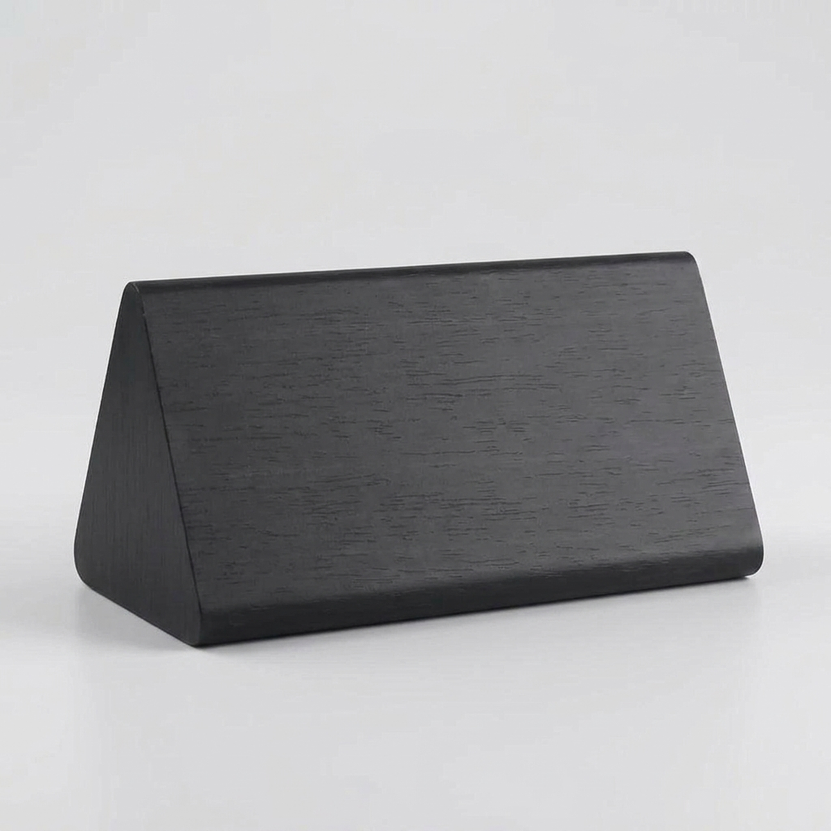 ITERPUB::cold-faironto-16064643825994::06-variant-black-triangle