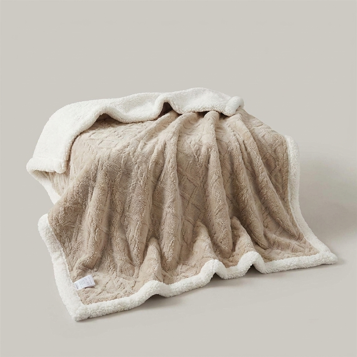 ITERPUB::cold-faironto-16055480549706::07-variant-beige