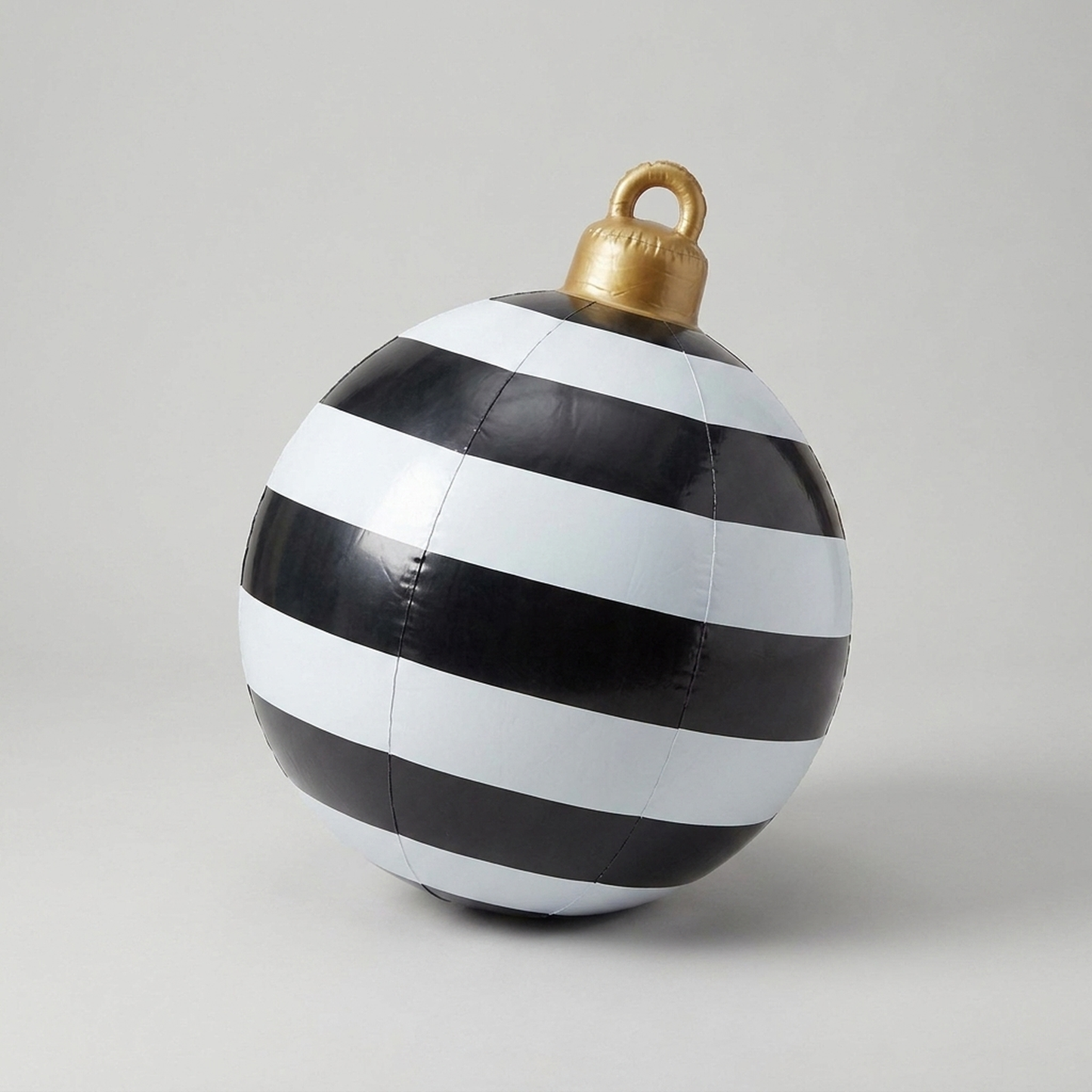 ITERPUB::cold-faironto-16009456943434::08-variant-black-and-white-stripes