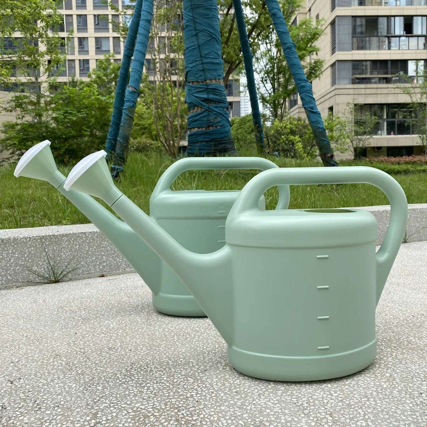 10L Large Indoor Watering Can with Long Spout - Best for Indoor & Outdoor Plants 3