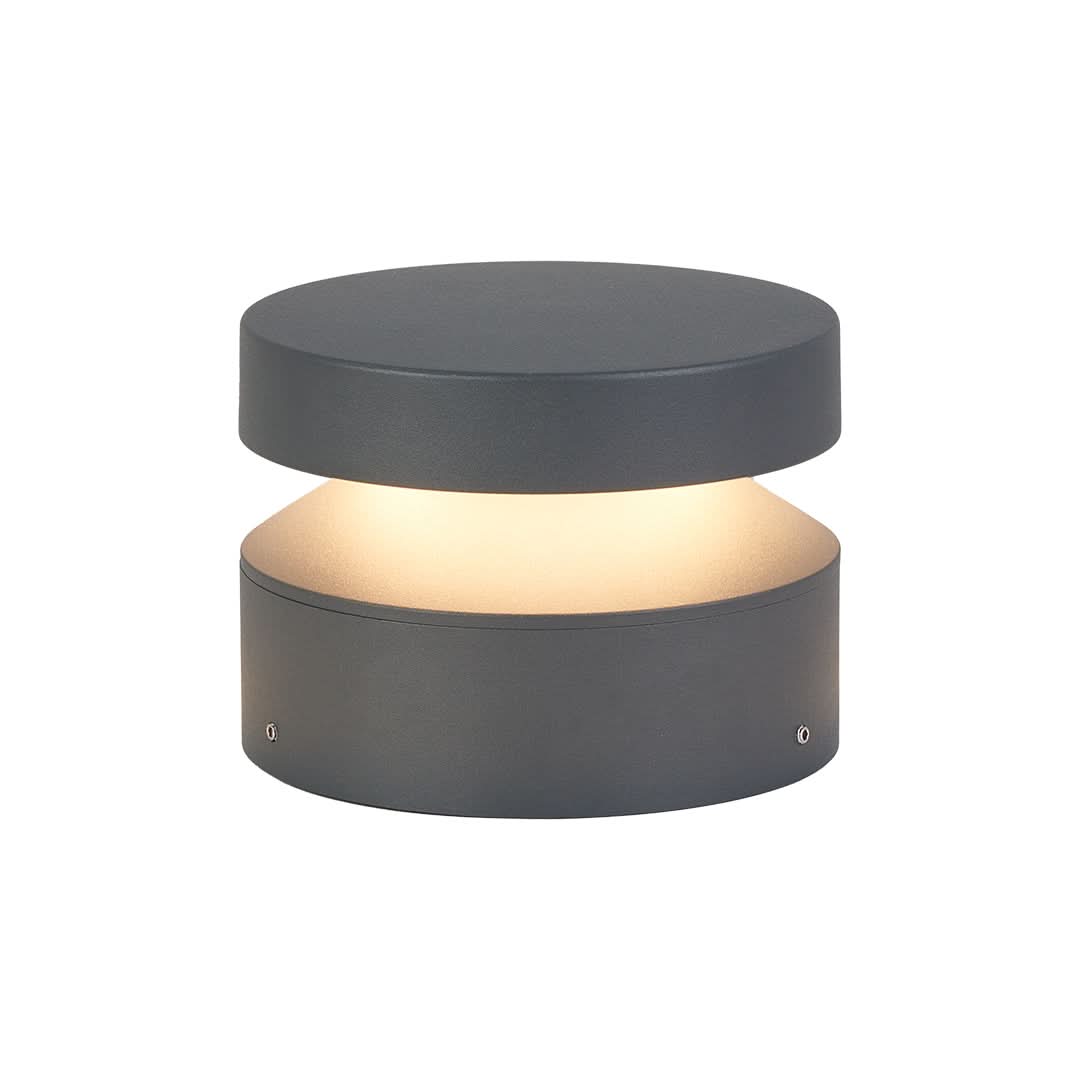 PATHENZA – Lampioncino LED da esterno per illuminare facilmente i percorsi