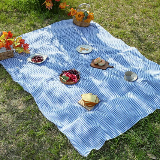 PICLUX – Minimalist Plaid Outdoor Picnic Mat for Quick-Dry Travel and Leisure Use