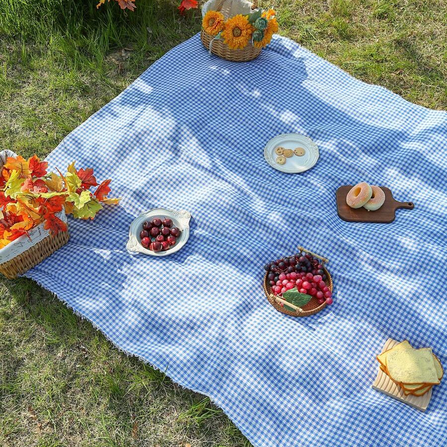 PICLUX – Minimalist Plaid Outdoor Picnic Mat for Quick-Dry Travel and Leisure Use