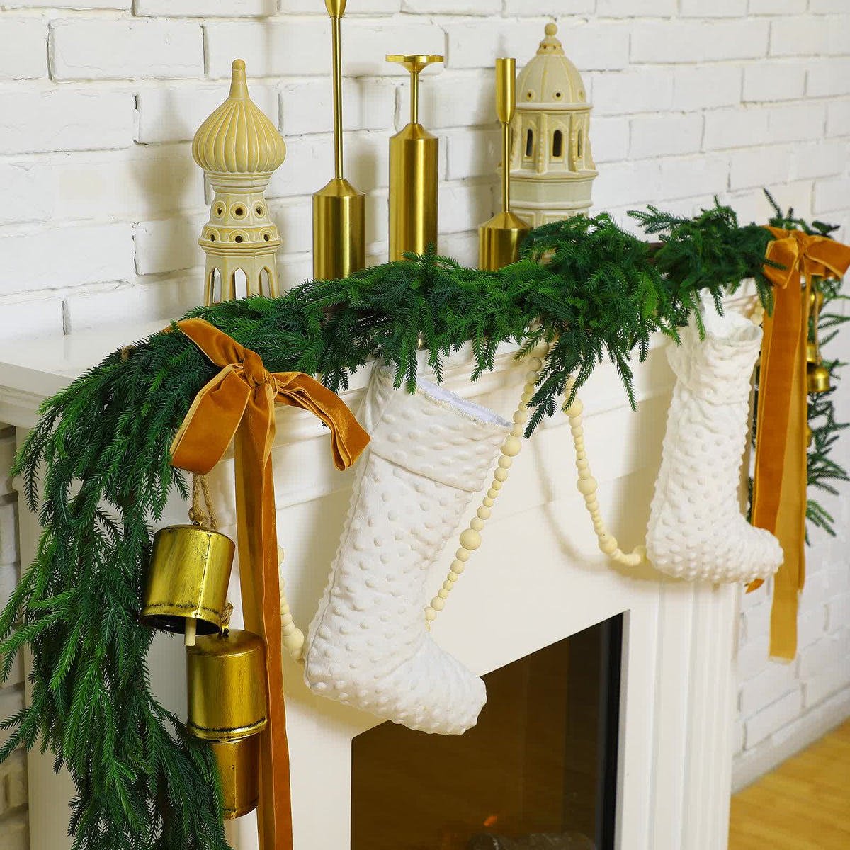 PINEGRACE – Pine Decor for Sophisticated Holiday Displays