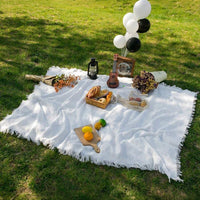 PICNOVA – White Plaid Woven Picnic Mat with Tassel Trim for Outdoor Comfort and Travel Use