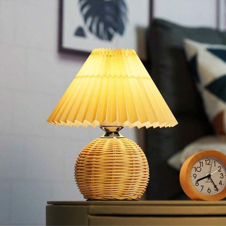 LUMORA – Rattan Table Lamp for Warm Ambient Lighting and Cozy Interior Atmosphere