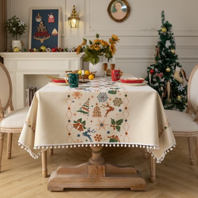 DINECREST – Beige Tablecloth for Sophisticated Festive Tables