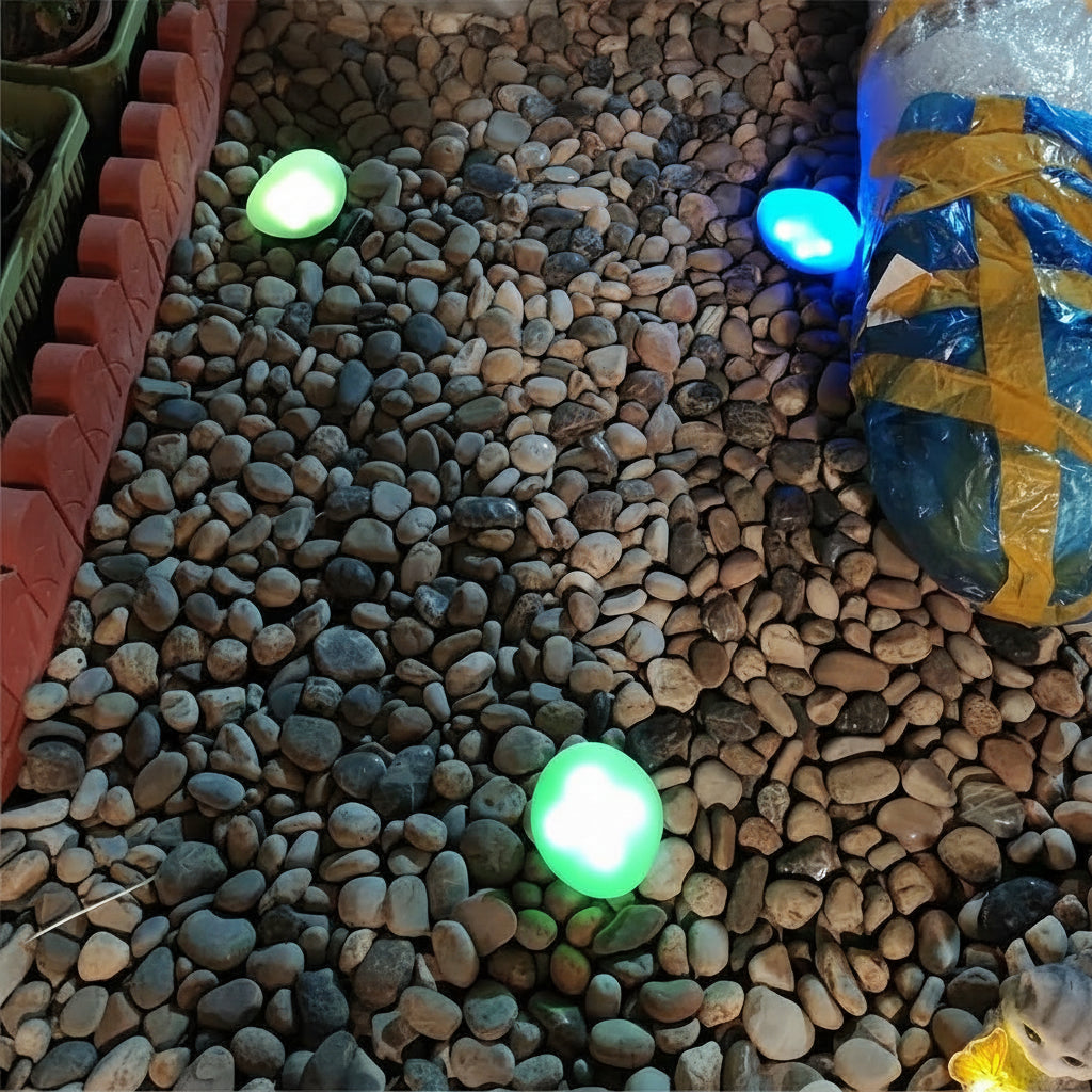 STONEGLOBE – Solar-Powered Imitation Stone Sphere Garden Lamp
