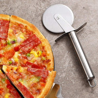 ROLLCUTA – Rustfrit Stål Pizzaskæreværktøj med Hjul