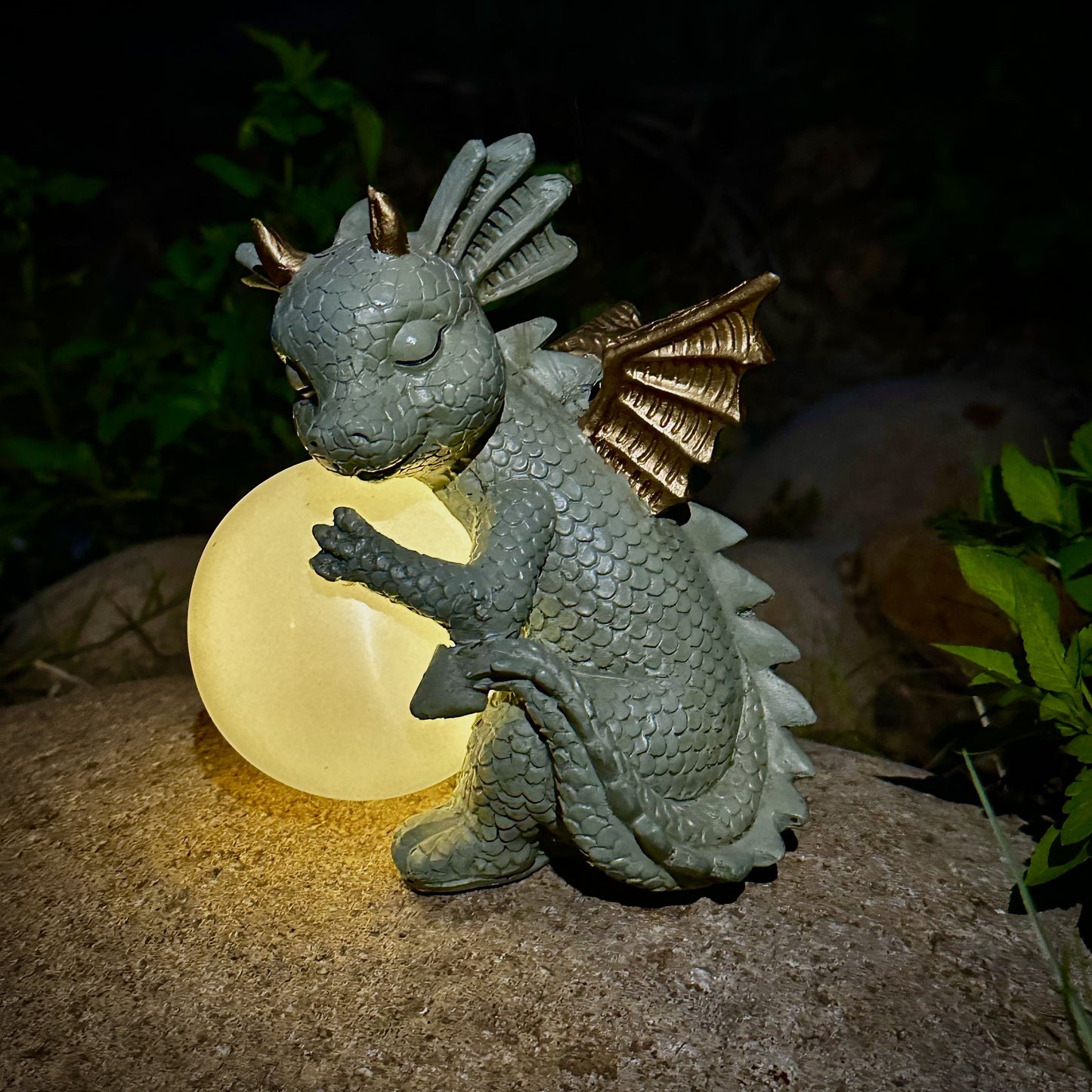 DINOGLOW – Solar Meditation Dinosaur Statue Light