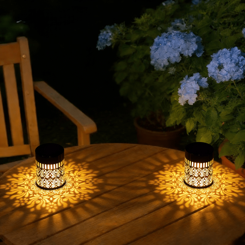 LOTUSLUX – Solar Outdoor Lotus Projection Table Lamp