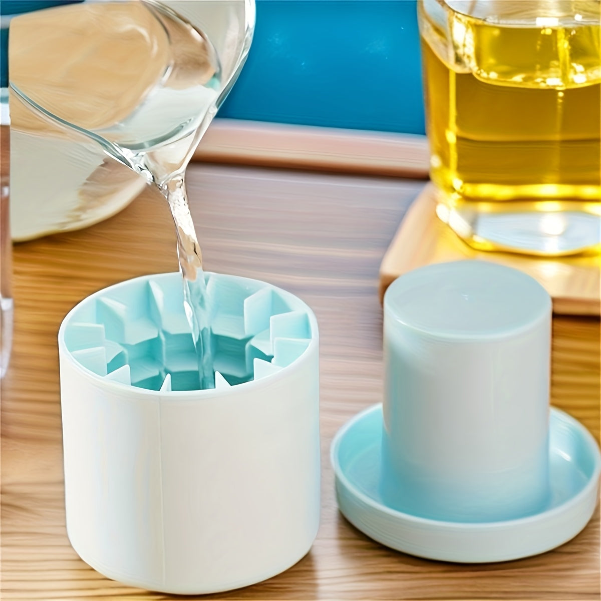 ICEVAULT – Silicone Ice Cube Maker Bucket Mold