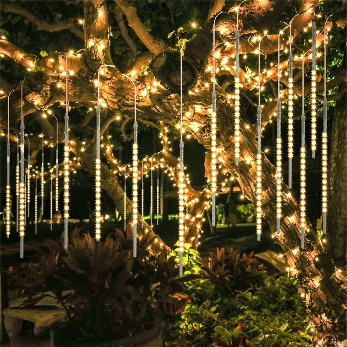 COMETSHINE – Solar Meteor Shower Tree String Lights for Festive Garden Ambiance