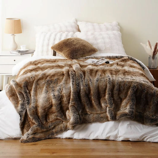 VELZAVENIA – Plush Throw Blanket for Sophisticated Home Comfort