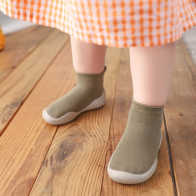 TINYNEST – Non-Slip Ankle Socks for Indoor & Outdoor Toddler Play