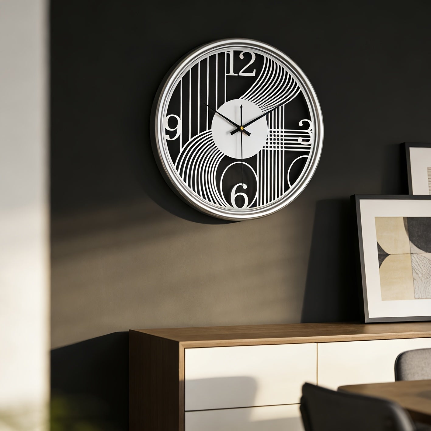 AUREN – 40cm Golden 3D Iron Silent Wall Clock for Modern Home Decor