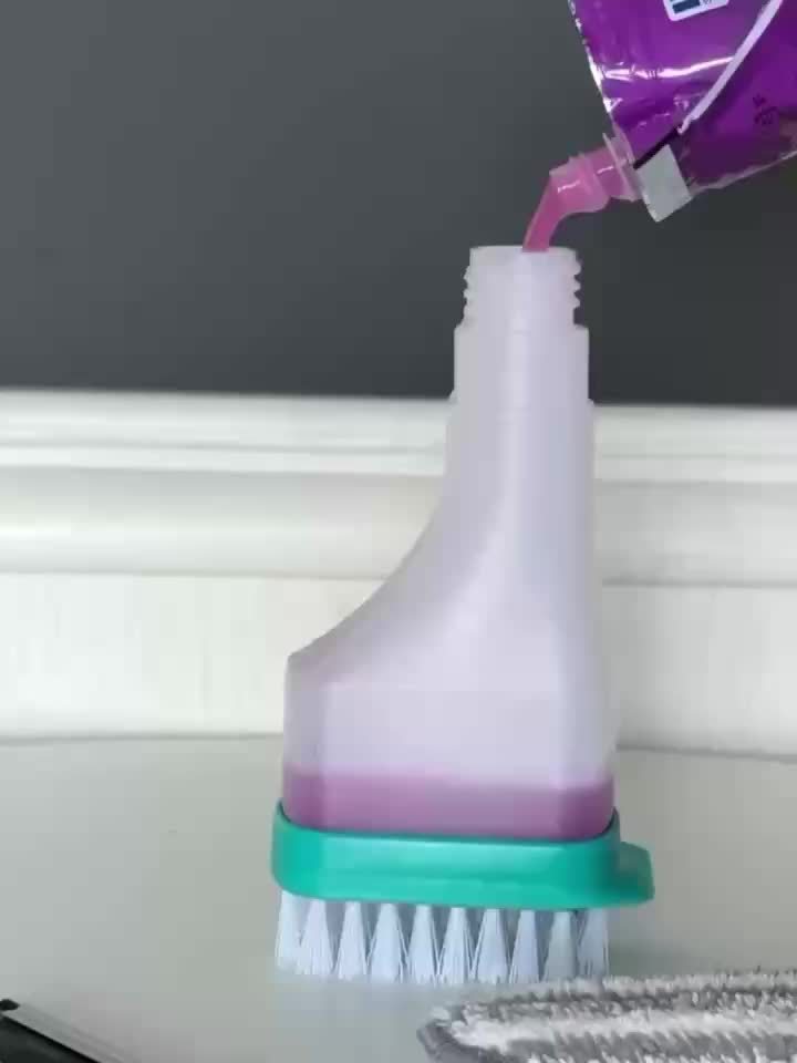 SPRAYLUX – 4-in-1 Glass Cleaning Brush with Spray, Scraper & Scrubbing Head