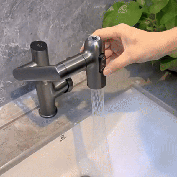 AquaTwist - 360° Rotatable Kitchen Faucet with Temperature Display & Sprayer 3