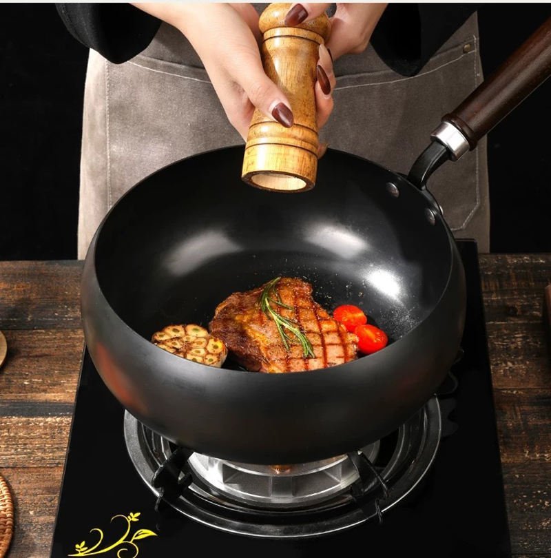 CASTFORGE - Heavy-Duty Cast Iron Skillet with Lid for Versatile Cooking 7