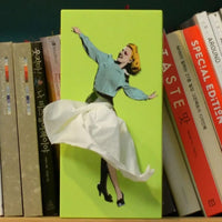 FLYING SKIRT – Playful Décor 1