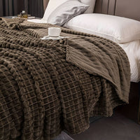 SOFTRELIEF – Lightweight Textured Blanket for Inviting Home Comfort