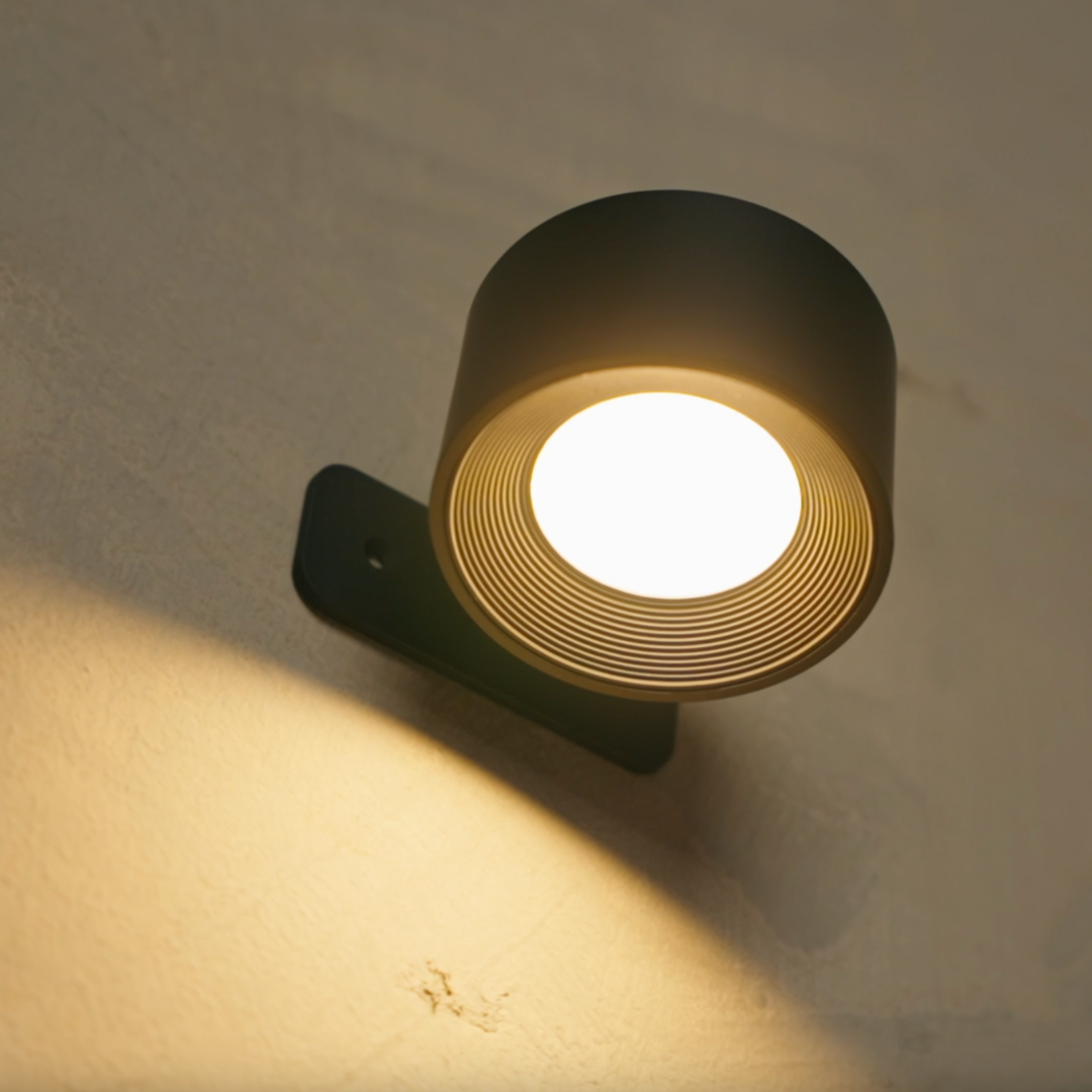 FlexiLight - Wireless Magnetic Wall Lamp with 360° Rotation & Touch Control 9