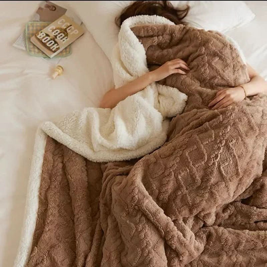 LAMMARA – Fluffy lambswool blanket for maximum warmth 0