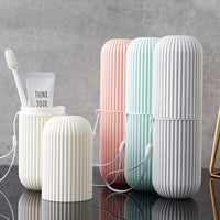 TRAVEL CUP – Custodia Portatile per Spazzolino e Dentifricio progettata per un'organizzazione igienica e compatta in viaggio
