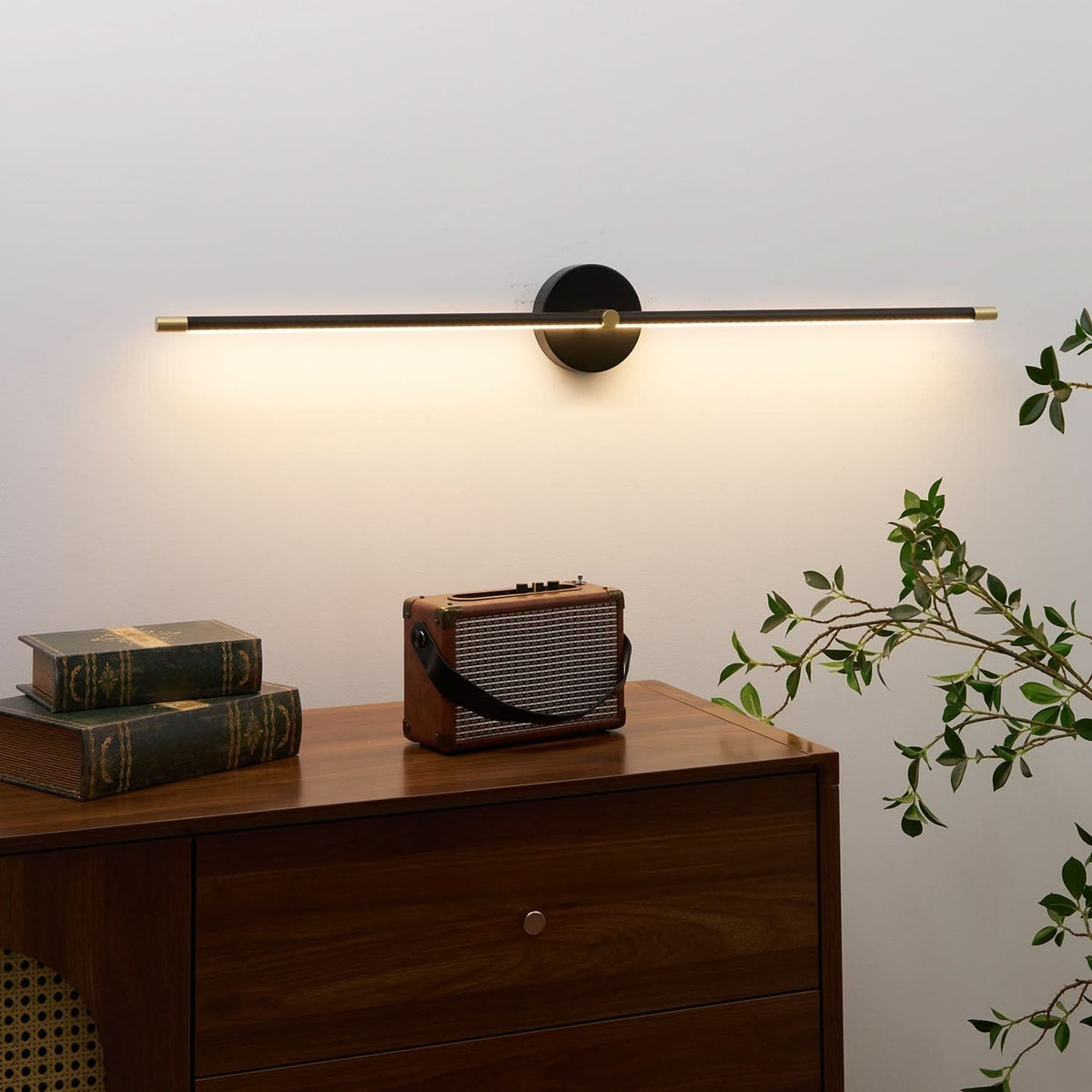 DUOLUMORA – Double-Rod LED Wall Sconce for Even Ambient Lighting