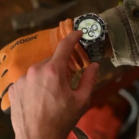 NEXOS PRO – Tactical Smartwatch with GPS & Health Monitoring 3