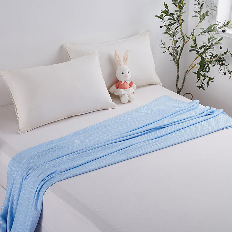BAMBOOCHILL – Bamboo Fiber Summer Quilt Lightweight Comfort