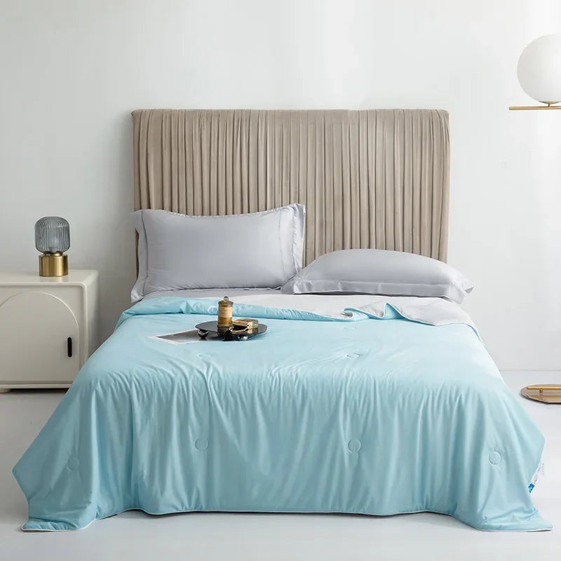 SILKCHILL – Ice Silk Blanket Soft Breathable Summer Design