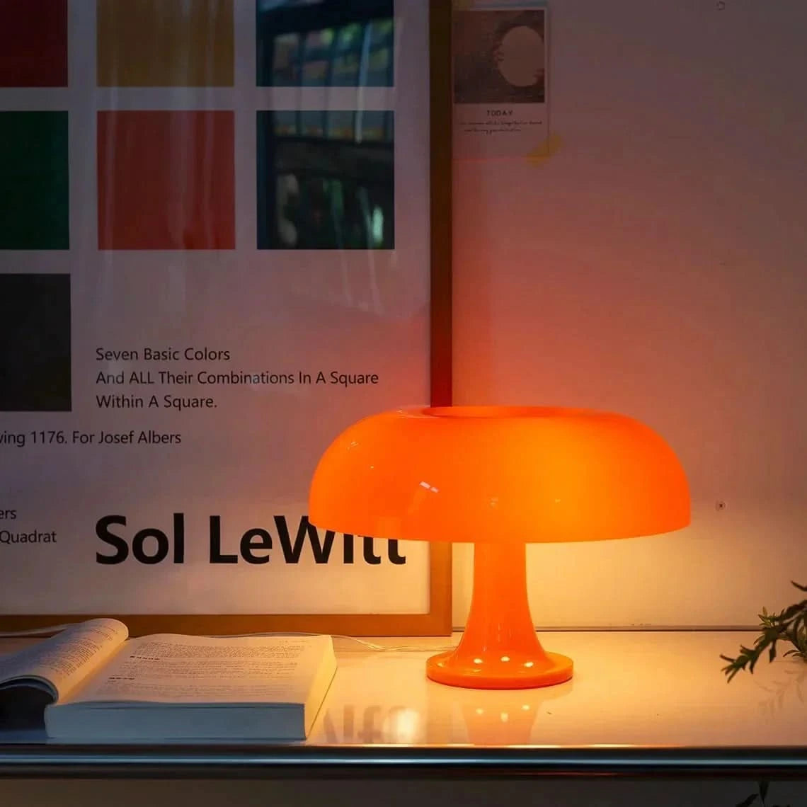 HYGEMUSHIA – Decorative Mushroom Table Lamp for Warm Evening Ambience