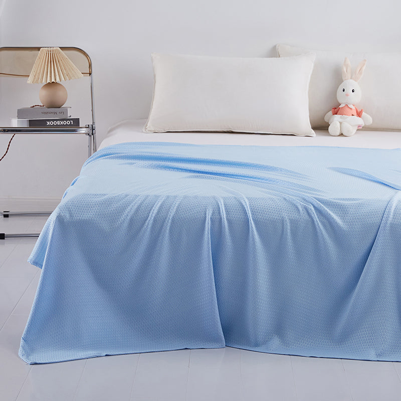 BAMBOOCHILL – Bamboo Fiber Summer Quilt Lightweight Comfort