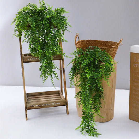 LEAFBLOOM – Decorative Ivy Garland for Home & Garden Styling