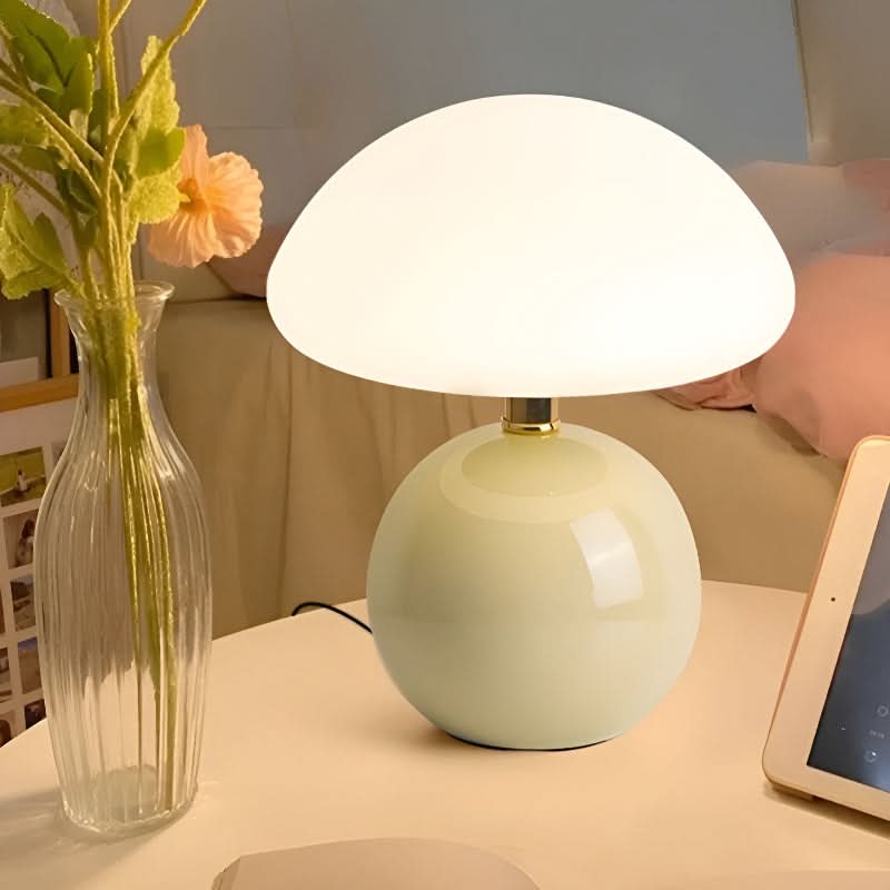 MIDELORA – Mid-Century Accent Light for Inviting Interiors