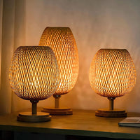ZENBAMELIA – dekorativ bordlampe til et fredfyldt aftenlys