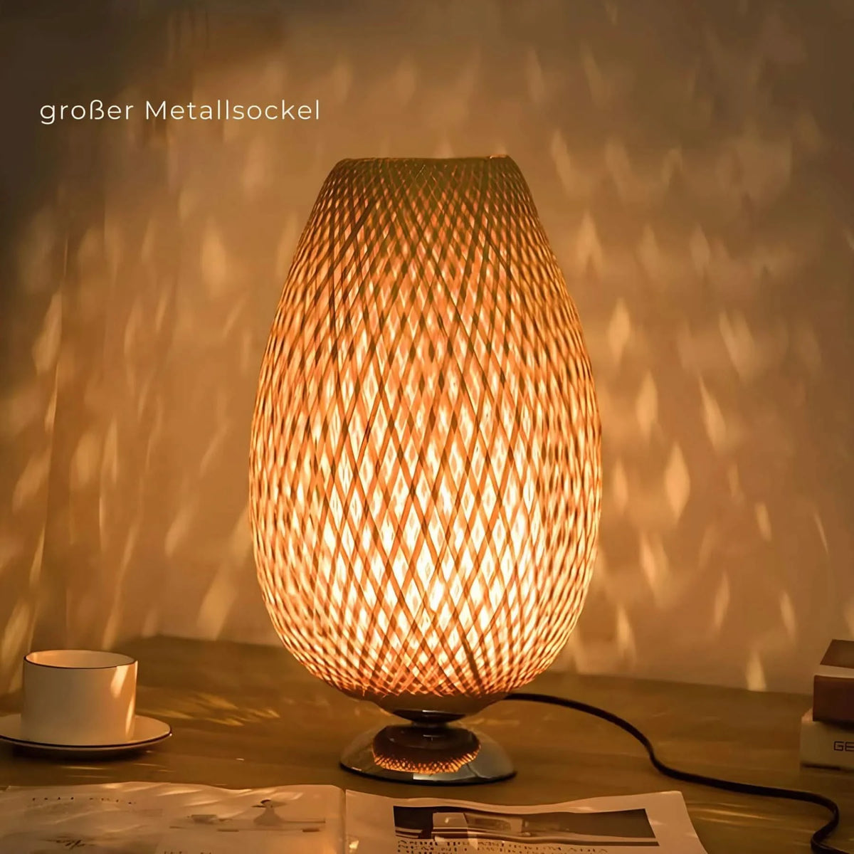 ZENBAMELIA – dekorativ bordlampe til et fredfyldt aftenlys