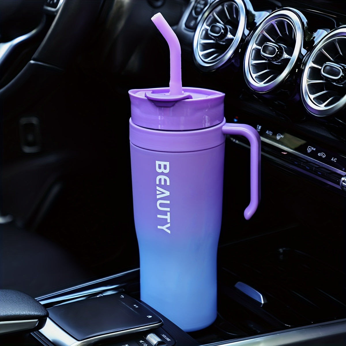 MAXHYDR – Large Capacity Straw Tumbler Cup