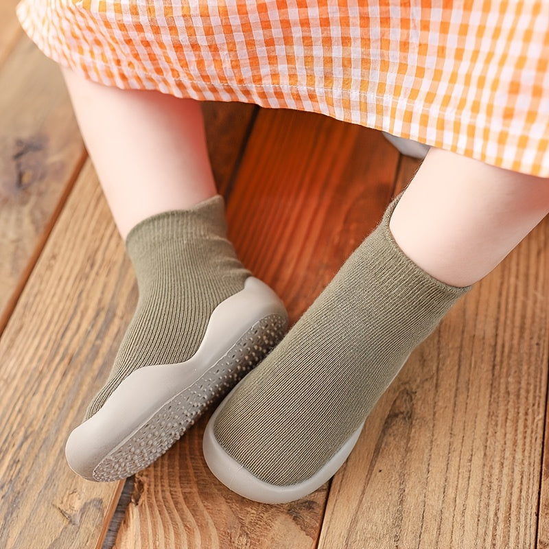 TINYNEST – Non-Slip Ankle Socks for Indoor & Outdoor Toddler Play