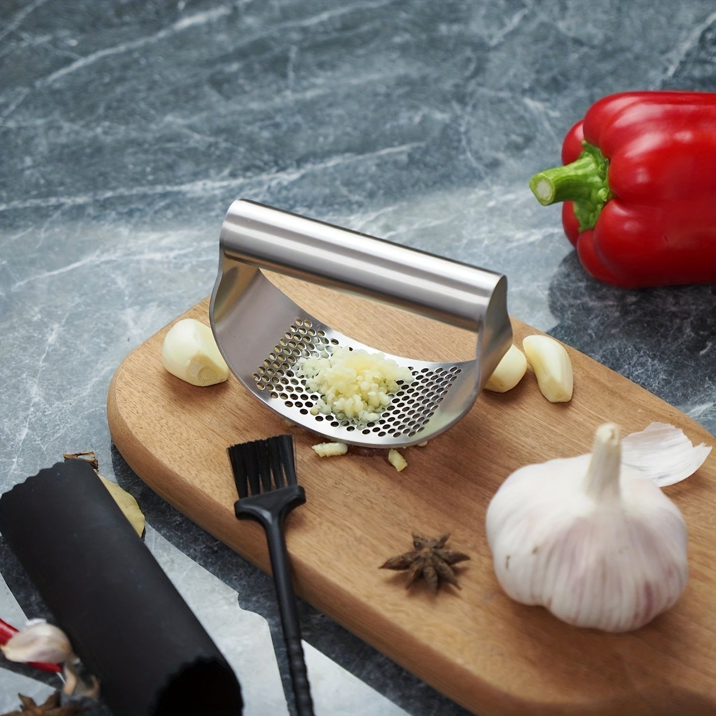 GARLICPRO – Manual Garlic Crusher Press