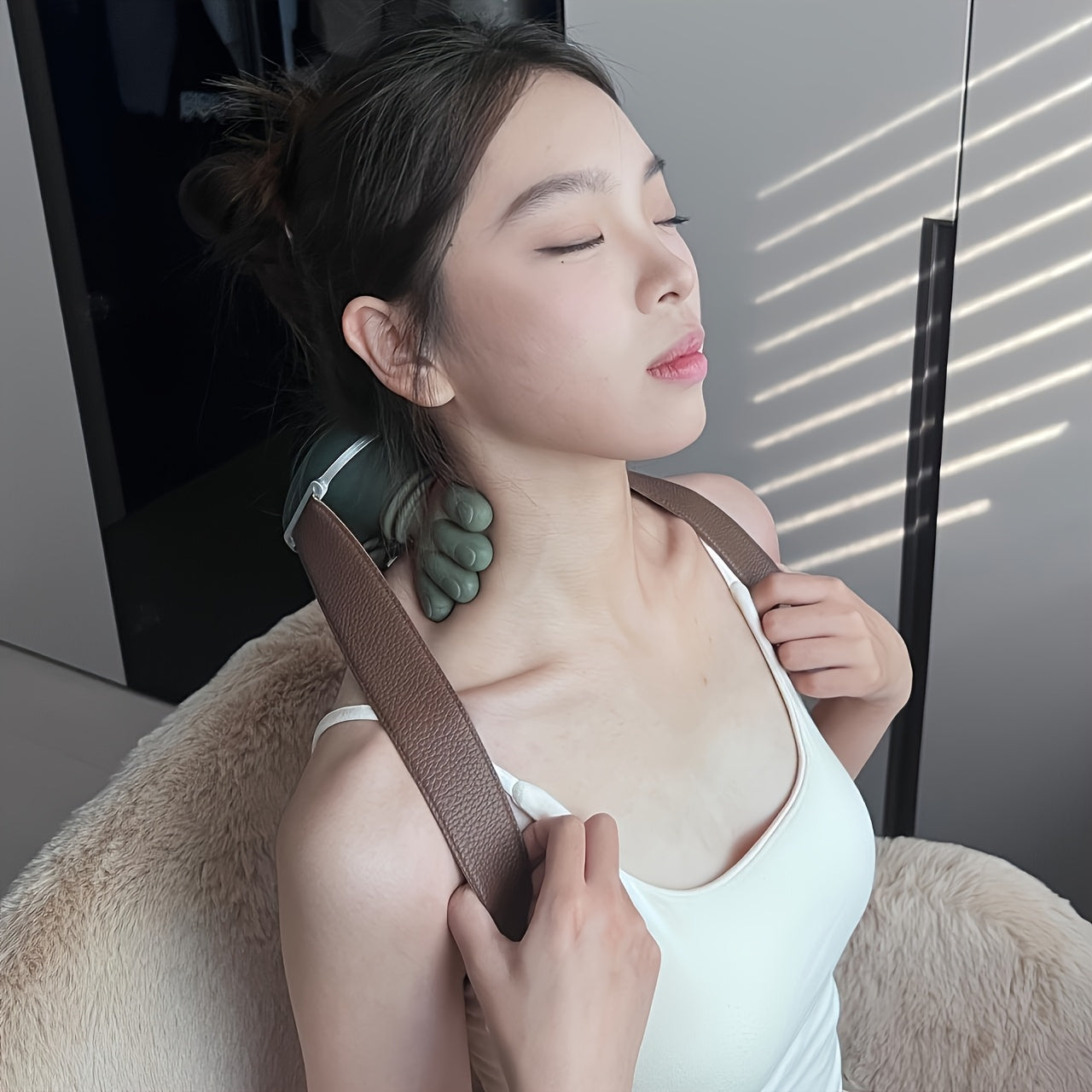 RELAXA – 8-Claw Deep Tissue Neck & Body Massager for Portable Muscle Relief and Relaxation