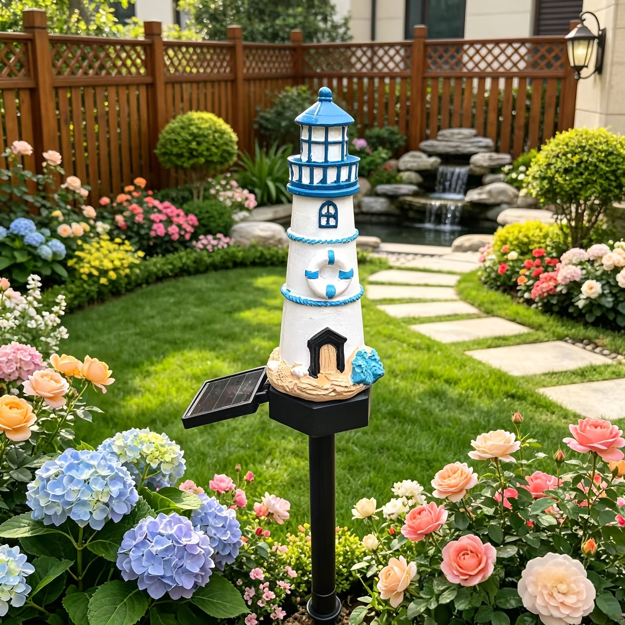 LIGHTHAVEN – Solar Outdoor Lighthouse Decorative Garden Lamp