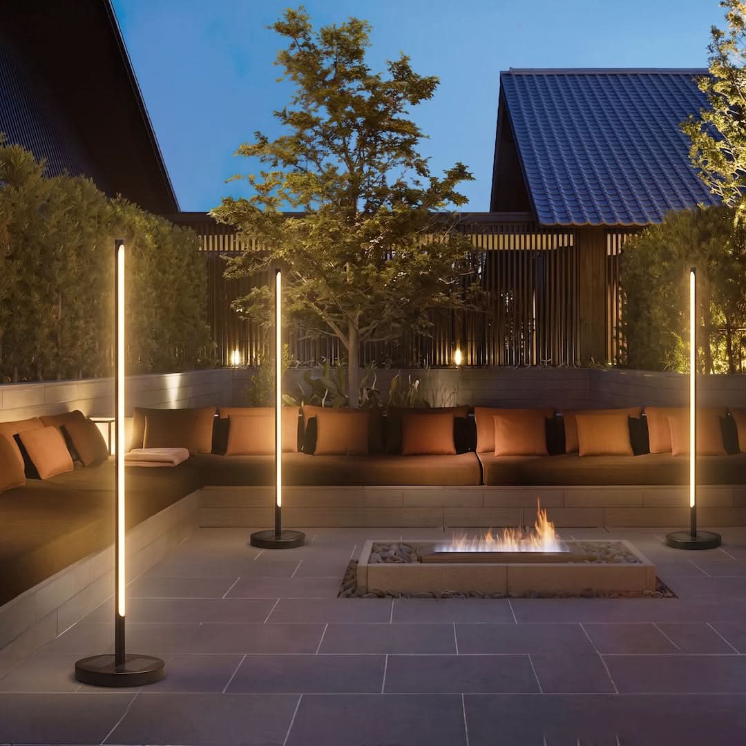 TERRAVIXA – Modern Solar Outdoor Lamp for Decorative Garden Glow